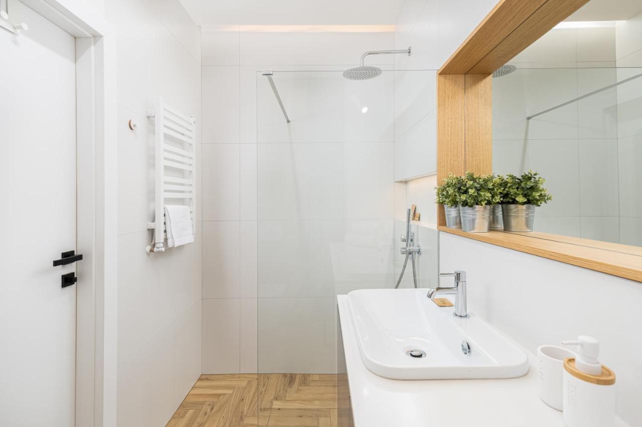 Dots Rakowicka Apartment *